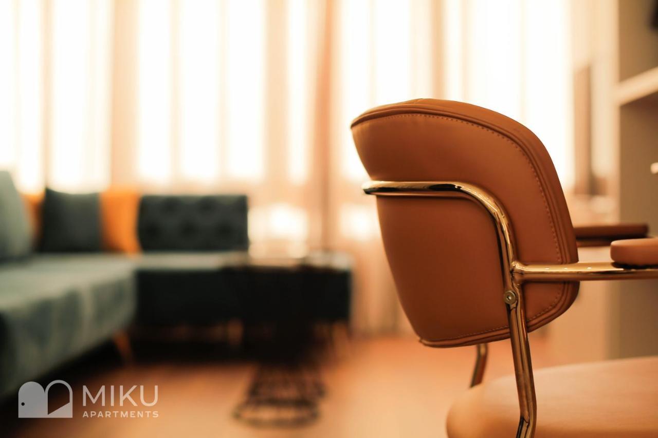 Miku Apartment Tirana Eksteriør billede