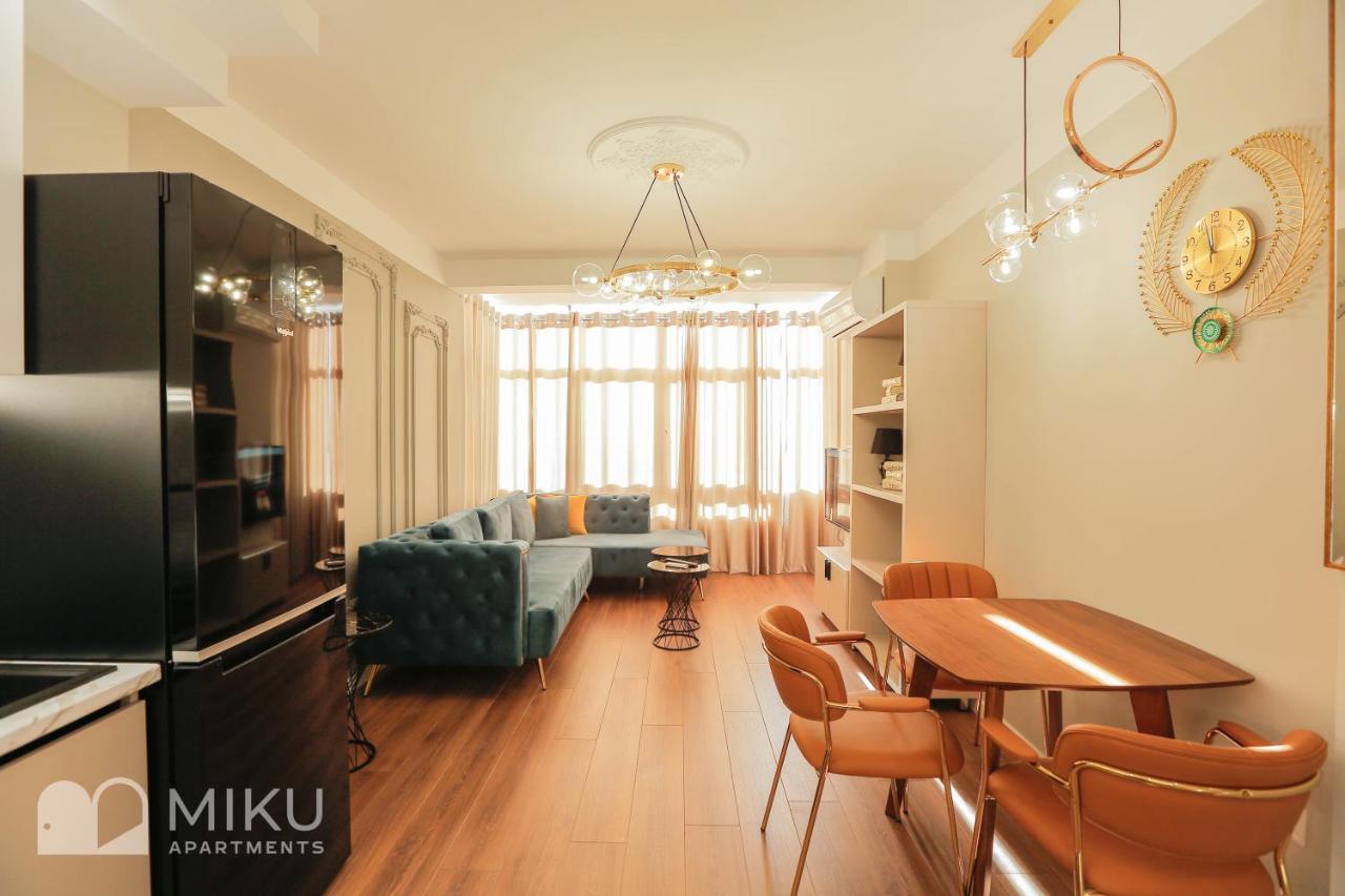 Miku Apartment Tirana Eksteriør billede