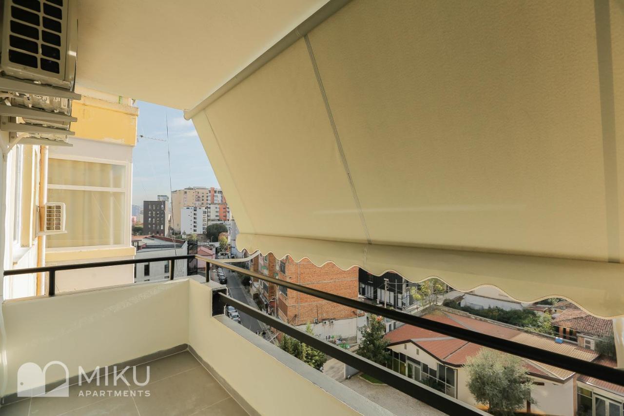 Miku Apartment Tirana Eksteriør billede