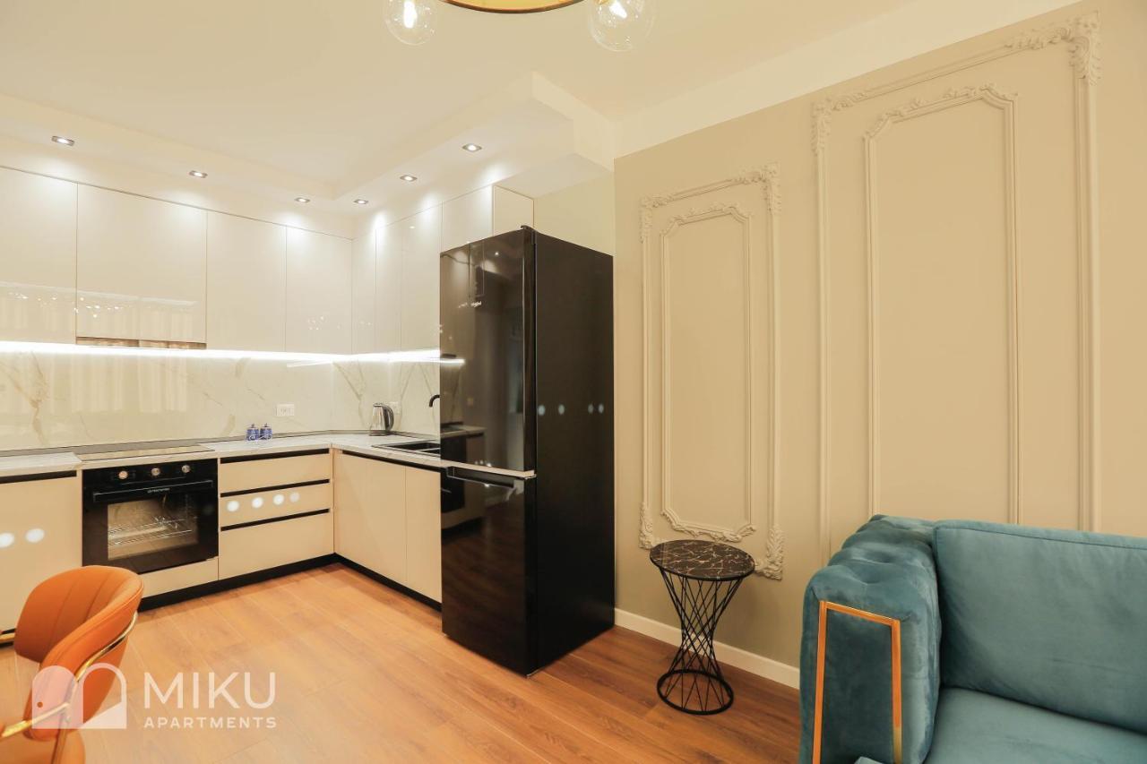 Miku Apartment Tirana Eksteriør billede